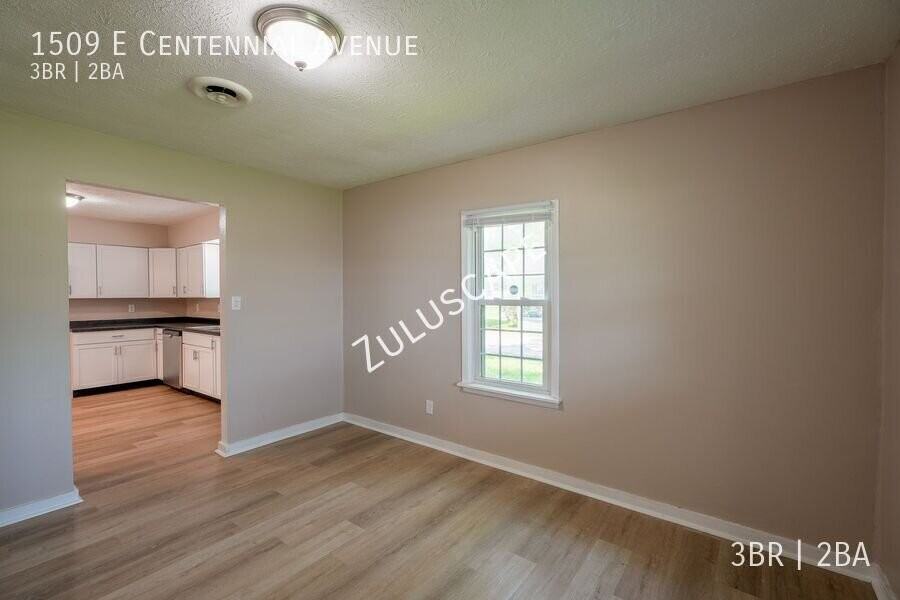 1509 E Centennial Ave - Photo 5 of 23