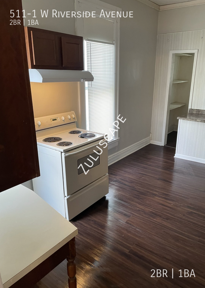 511 W Riverside Ave ## 1 - Photo 2 of 6
