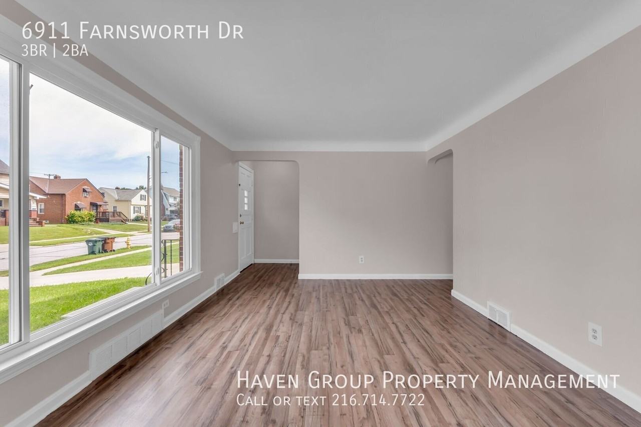 6911 Farnsworth Dr - Photo 3 of 23
