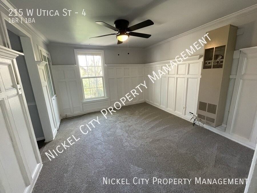 215 W Utica St #4 - Photo 2 of 6