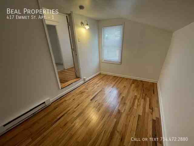 417 Emmet St #1 - Photo 6 of 12