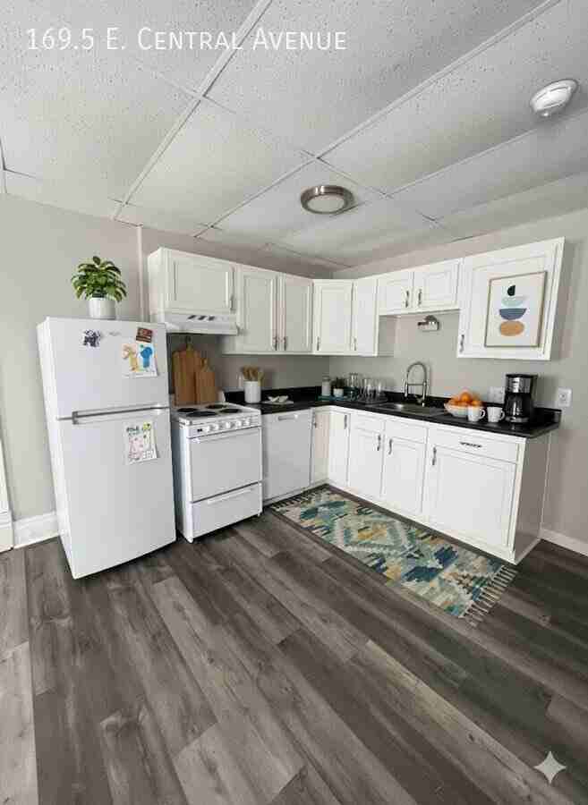 1695 E Central Ave - Photo 2 of 19