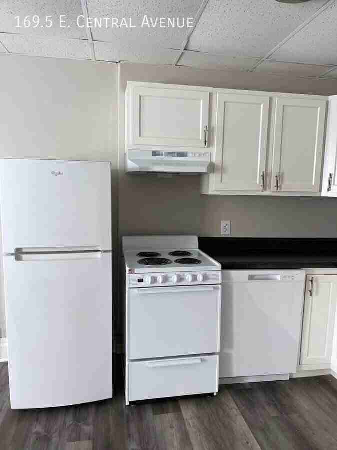 1695 E Central Ave - Photo 4 of 19