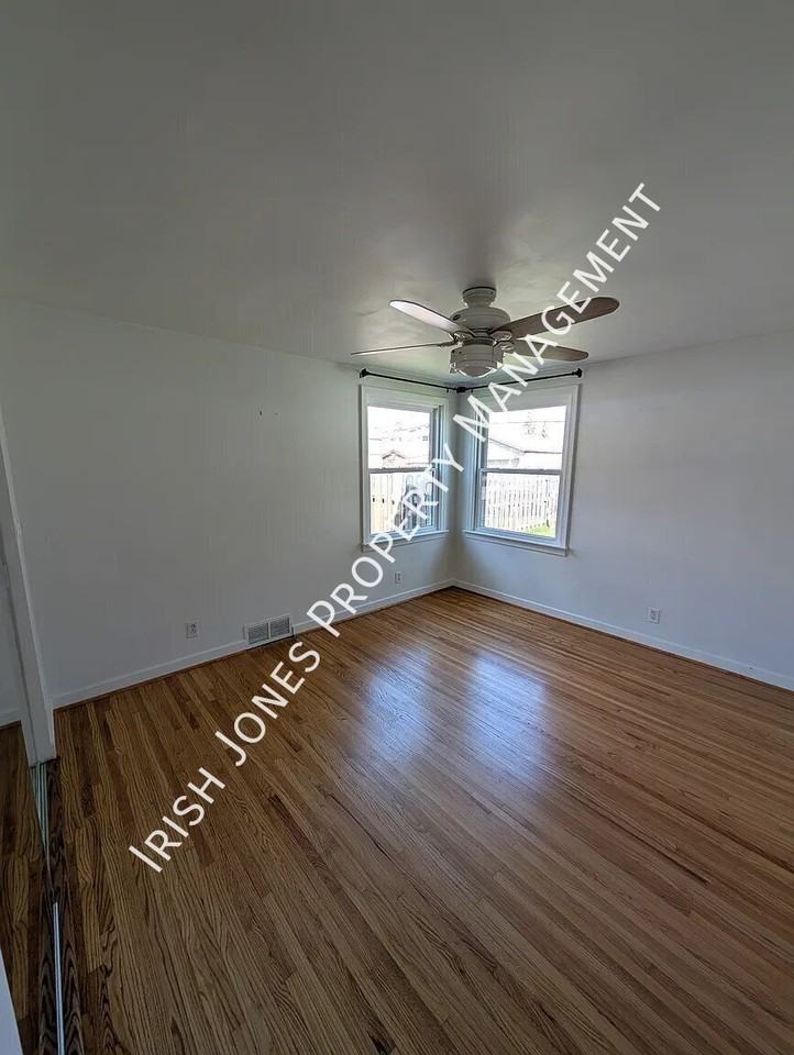 25 Wendel Ave - Photo 4 of 16