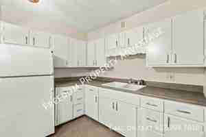 featured image of 18 Euclid Ave