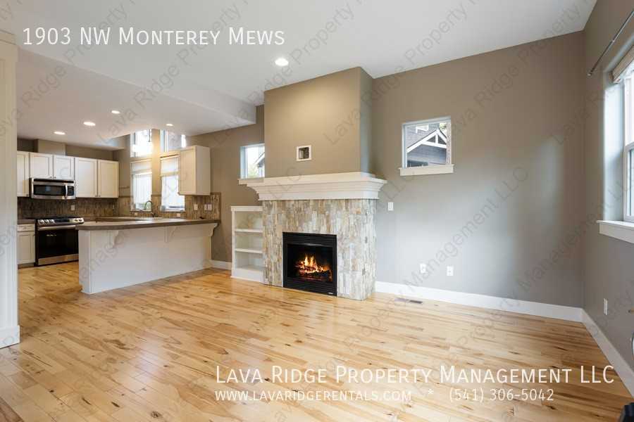 1903 Nw Monterey Mews - Photo 4 of 32