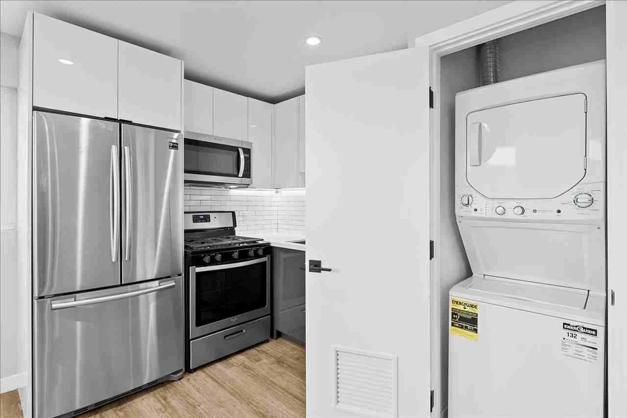 941 N Normandie Ave #02 - Photo 4 of 14