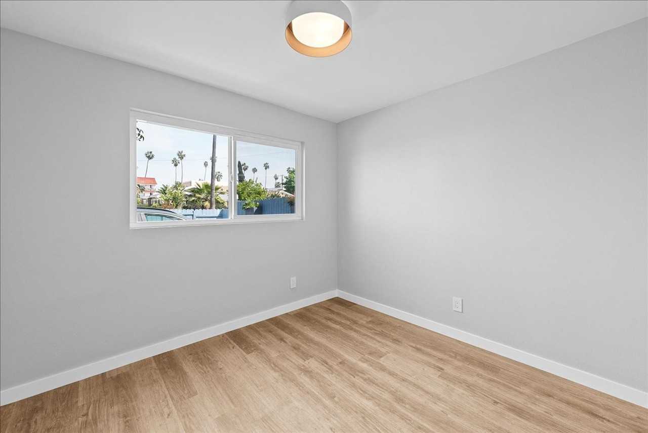 941 N Normandie Ave #02 - Photo 6 of 14