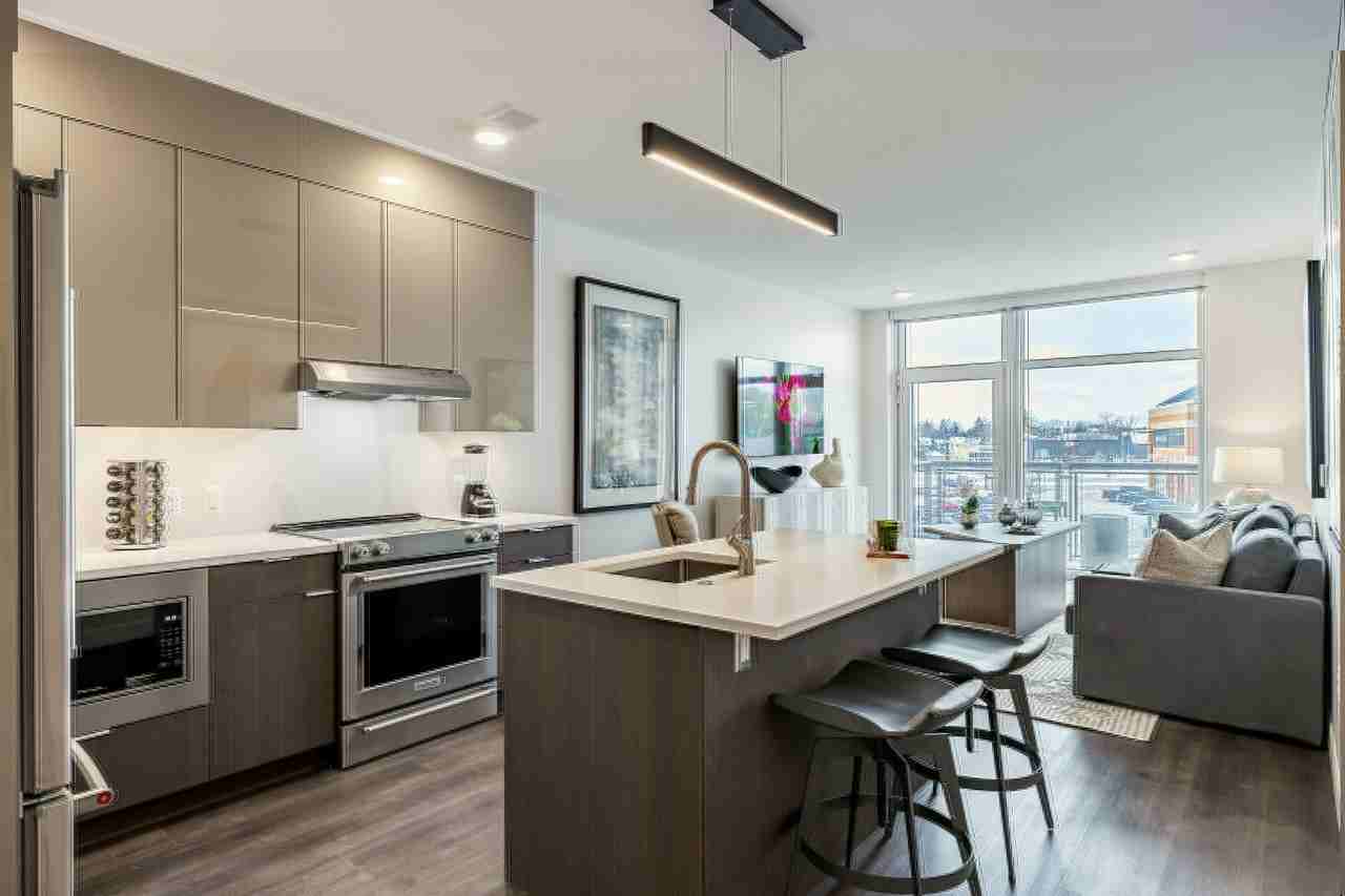 Birmingham Pointe - Photo 2 of 47