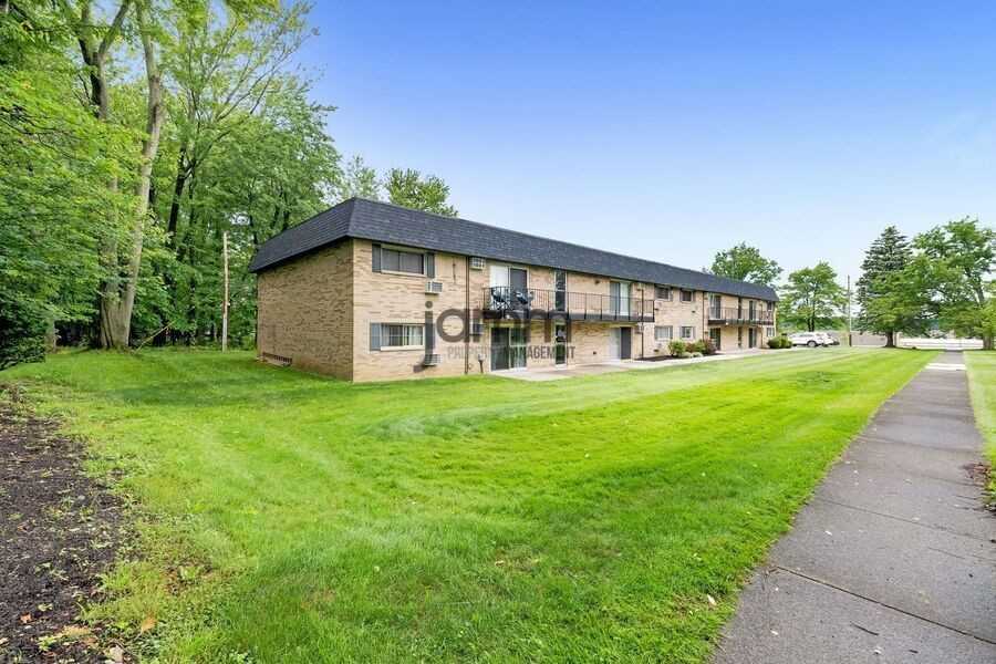 24325 Detroit Rd #101 - Photo 2 of 23