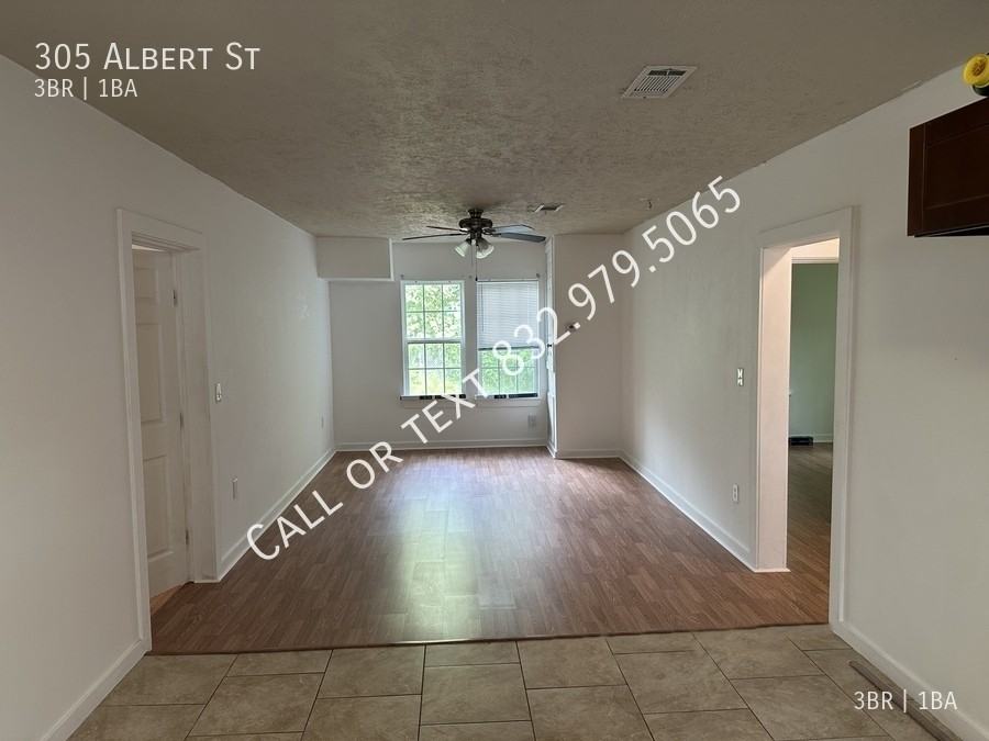 305 Albert St - Photo 4 of 11
