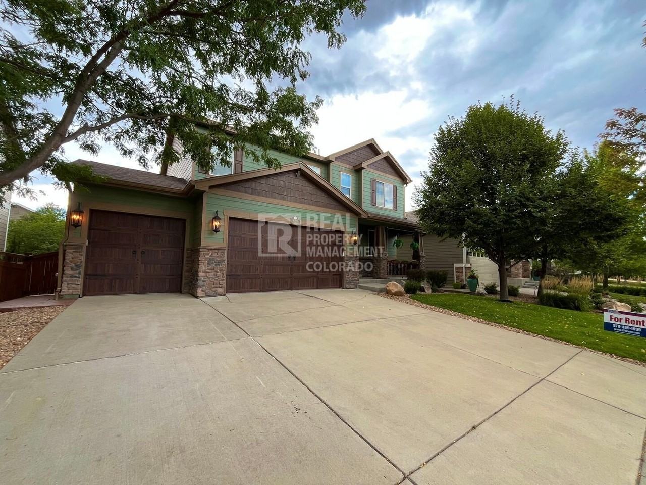 6305 Walnut Grove St - Photo 2 of 37