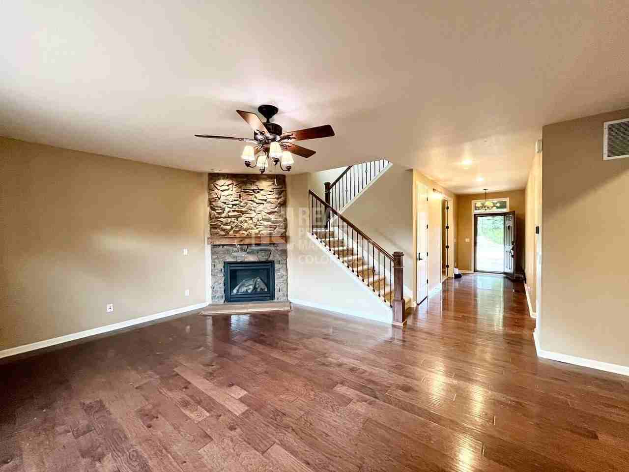 6305 Walnut Grove St - Photo 4 of 37