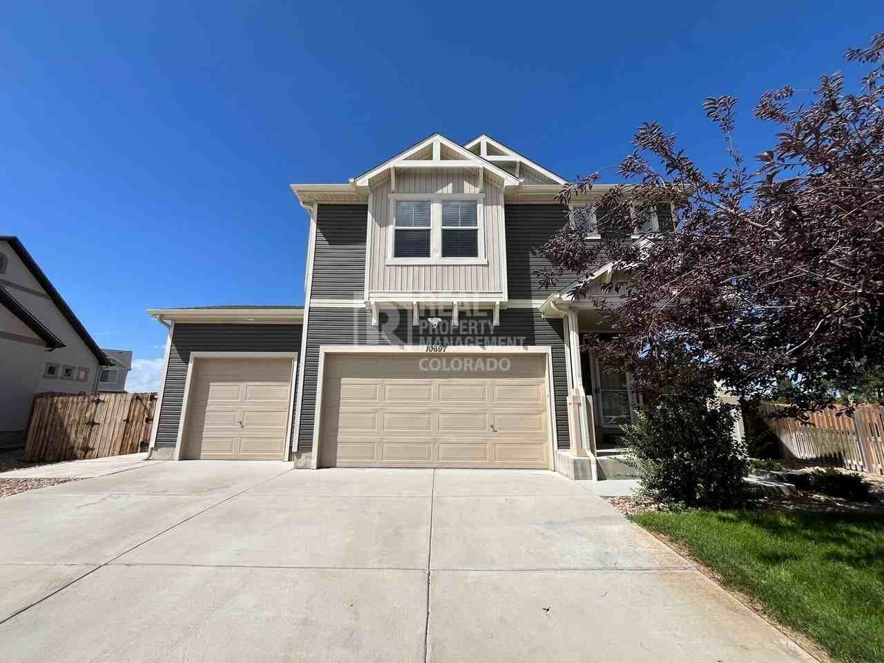 10697 Worchester St - Photo 2 of 25