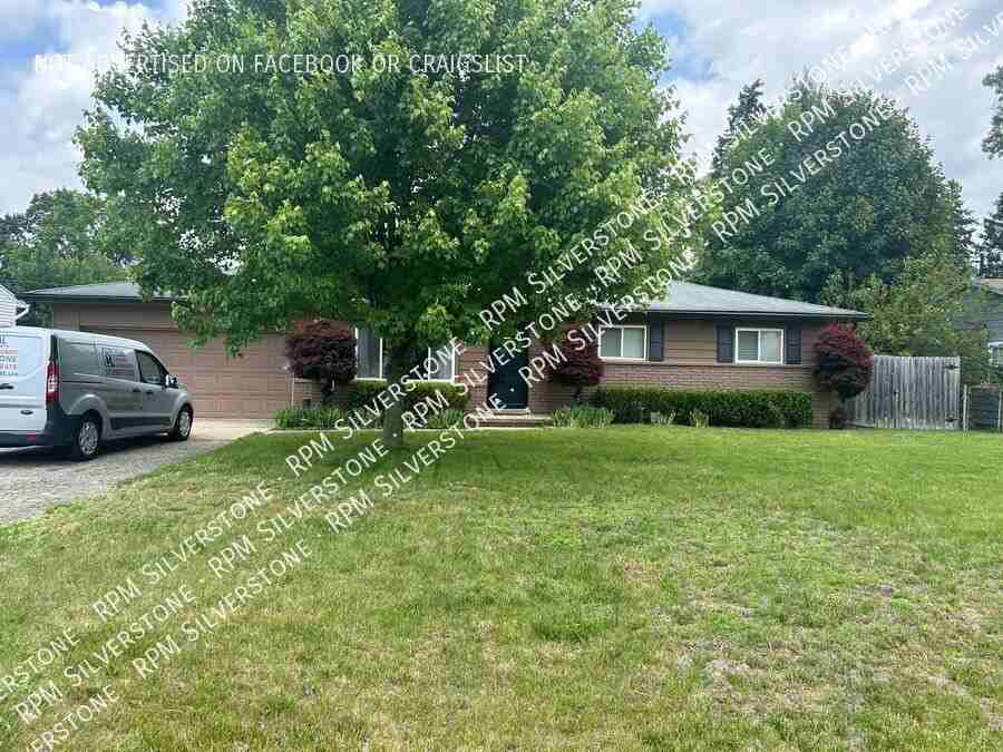 4057 Bramford Dr - Photo 2 of 17