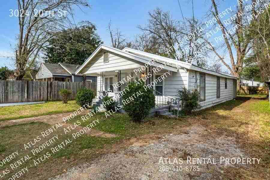 3024 20th St - Photo 2 of 27