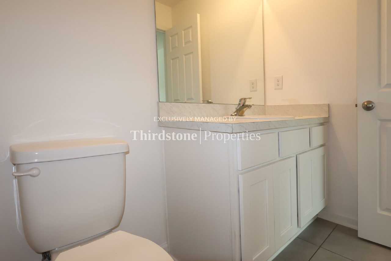 4001 Haymon Ave - Photo 7 of 25