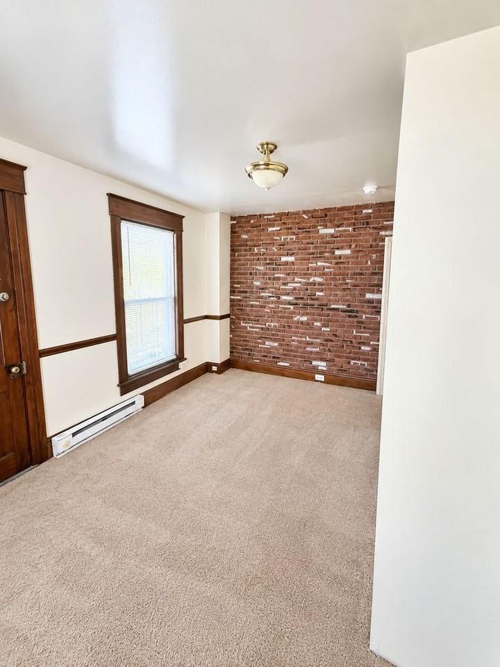 650 650 N Mulberry Street - 650 N Mulberry Street, Hagerstown, MD 21740 - Photo 6 of 12