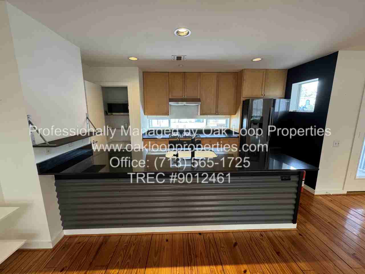 4516 Montrose Blvd - Photo 3 of 17