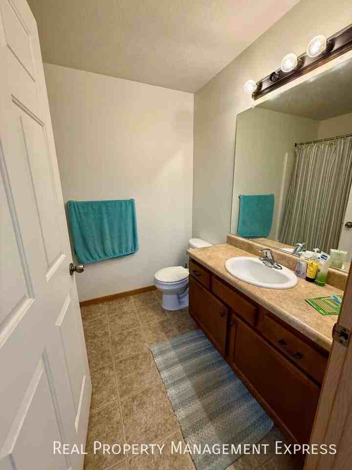 4920 S Klein Ave #48 - Photo 6 of 9