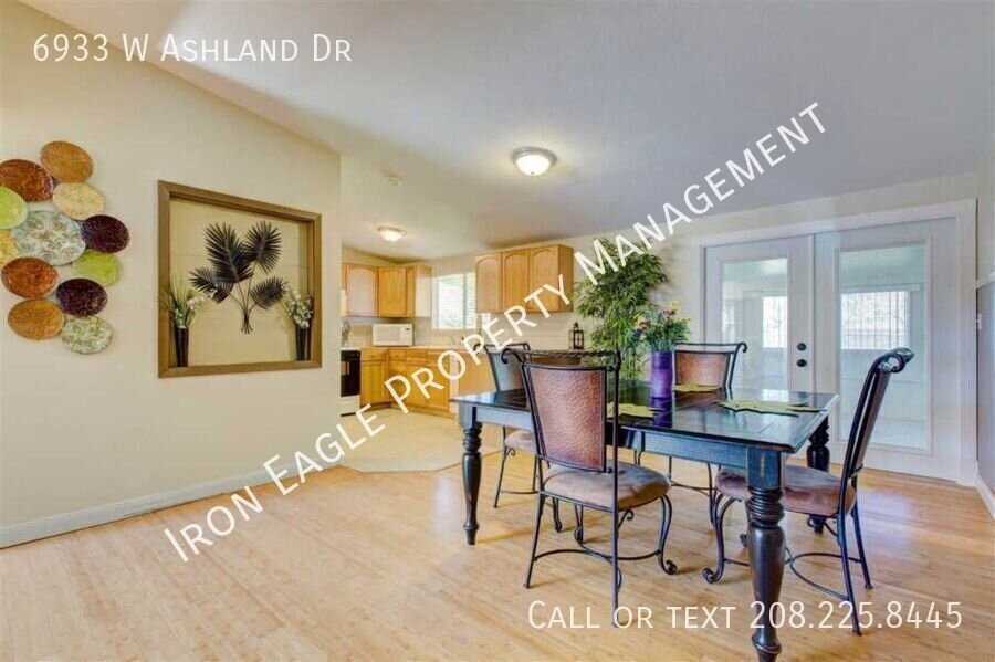 6933 W Ashland Dr - Photo 2 of 12