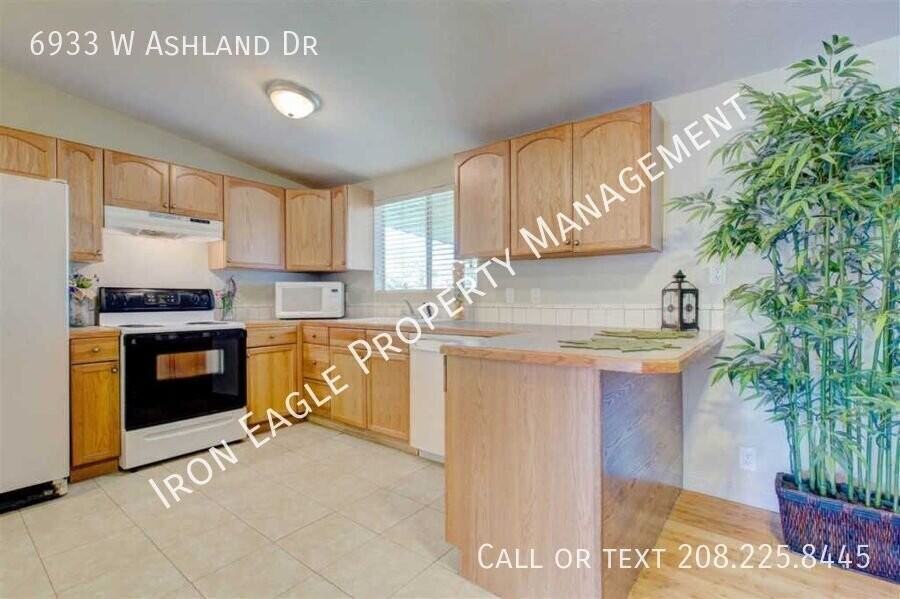 6933 W Ashland Dr - Photo 5 of 12