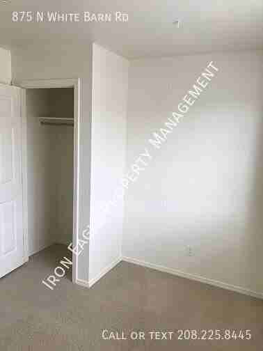 875 N White Barn Rd - Photo 5 of 9