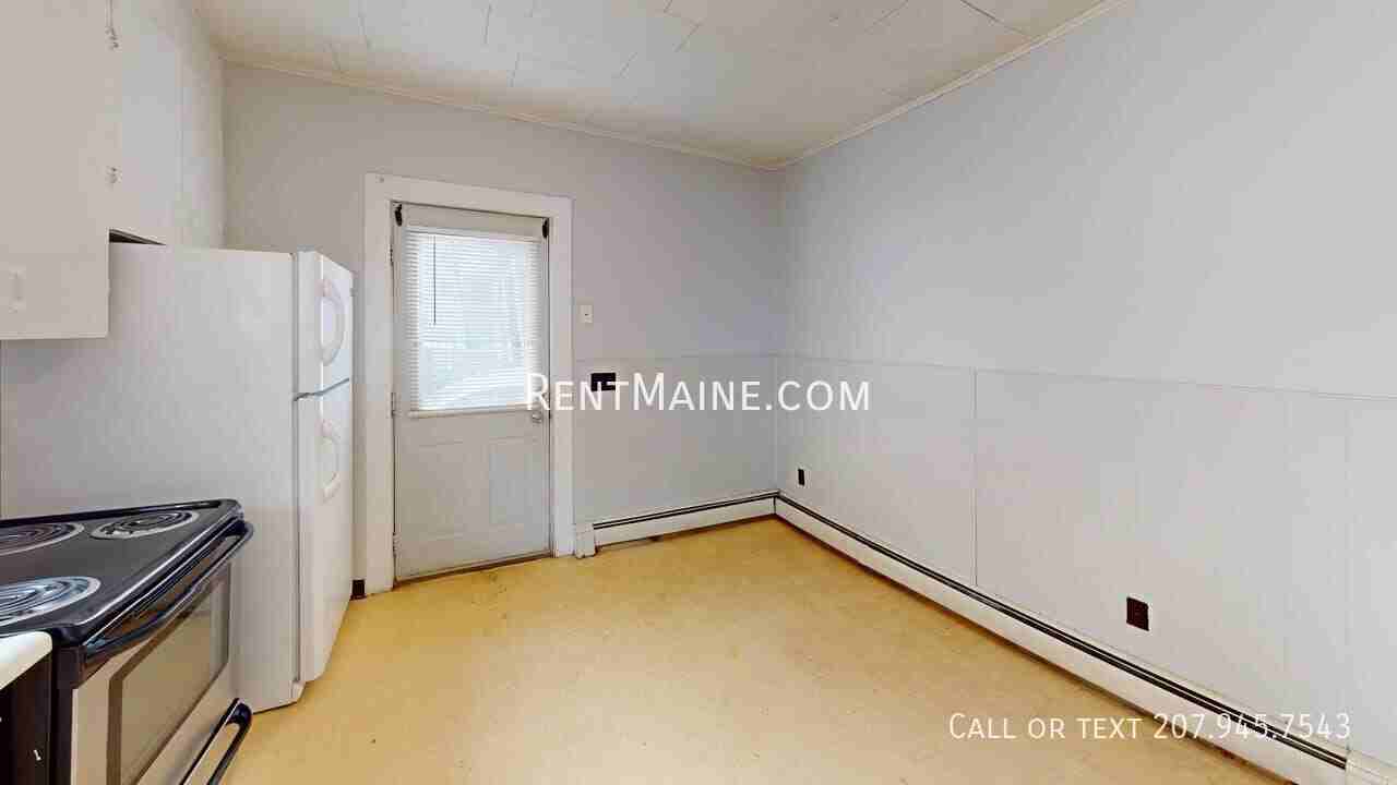701 Main St #4 - Photo 2 of 11