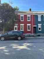 featured image of 162 E Louther St