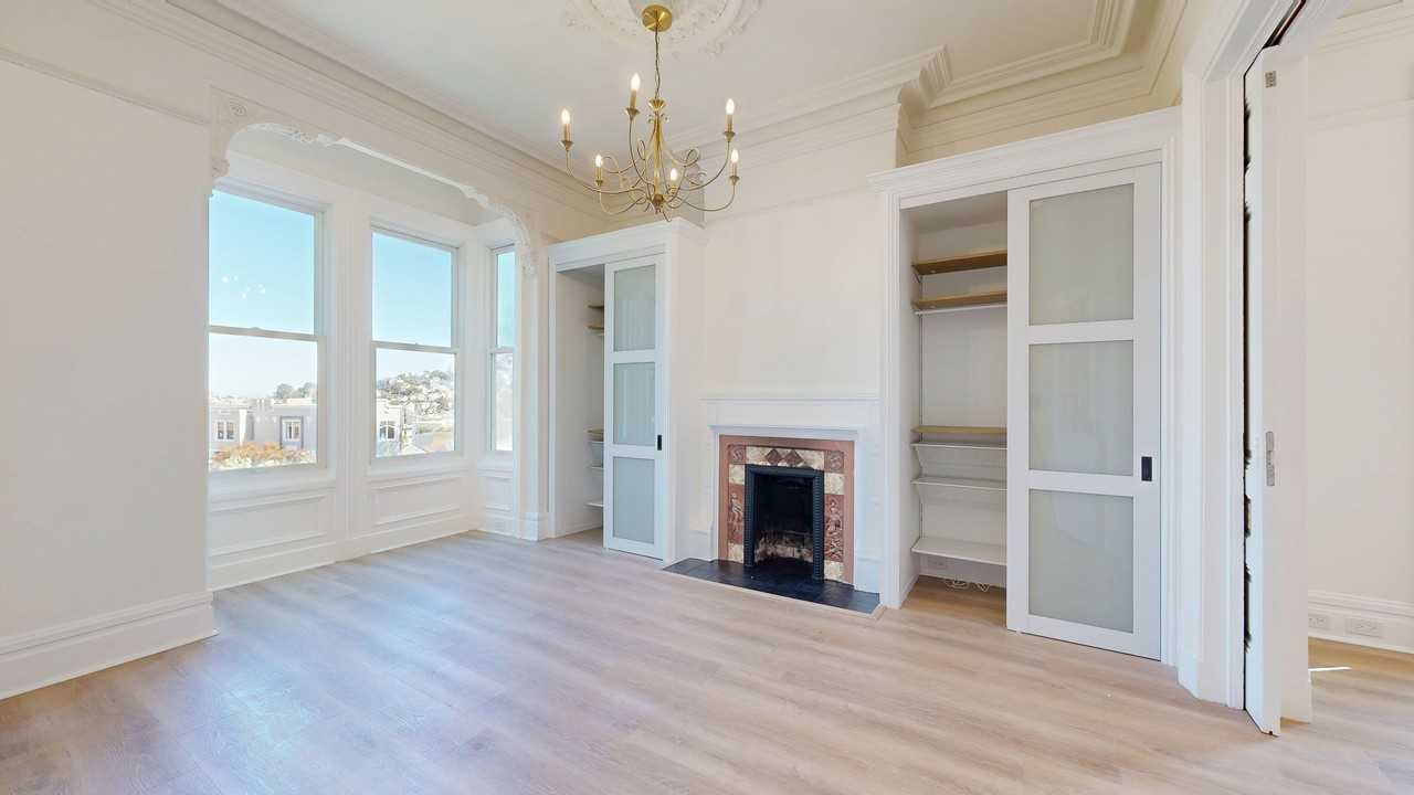 154 Ord St - Photo 2 of 18