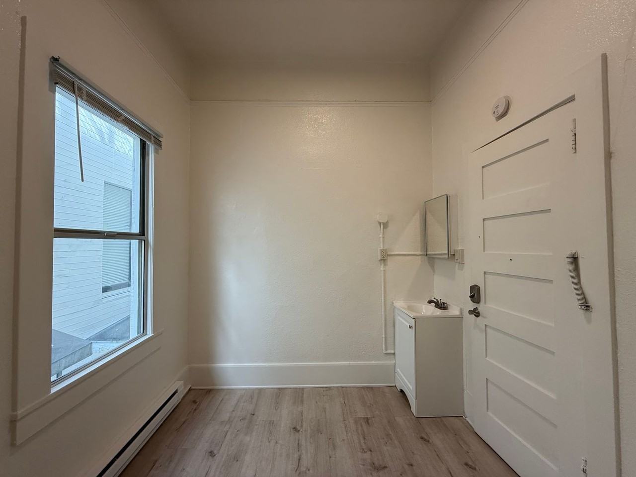 706 Kearny St - Photo 3 of 12