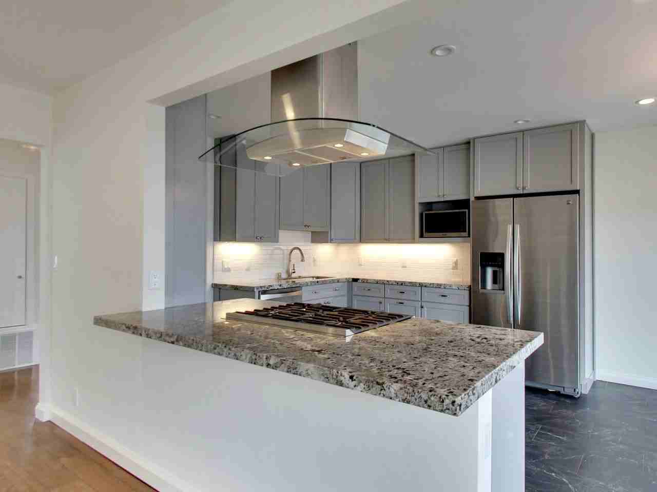 2167 40th Ave - Photo 4 of 31