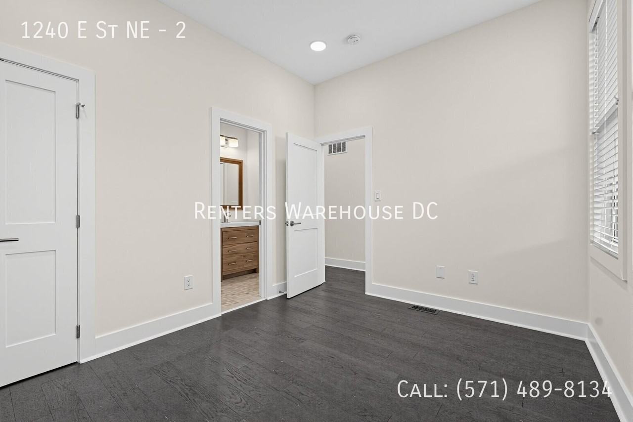 1240 E St Ne #2 - Photo 5 of 22