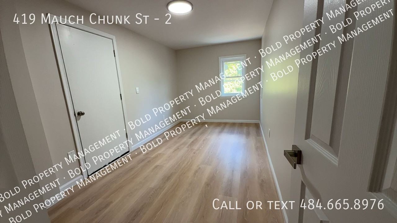 419 Mauch Chunk St #2 - Photo 4 of 12