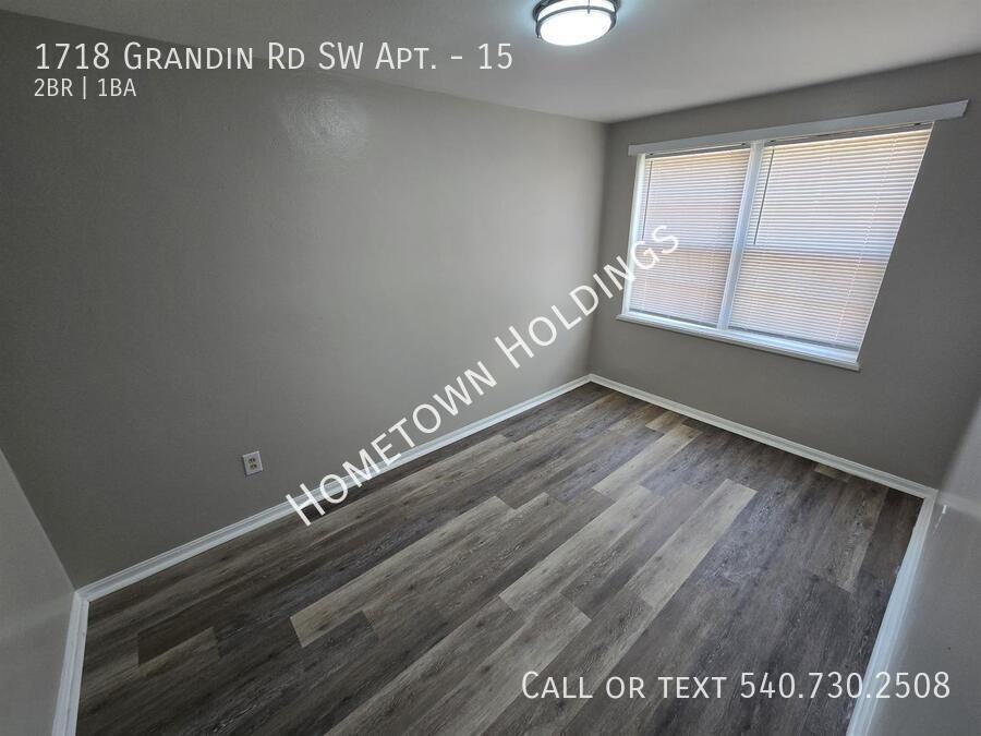 1718 Grandin Rd Sw #15 - Photo 5 of 6