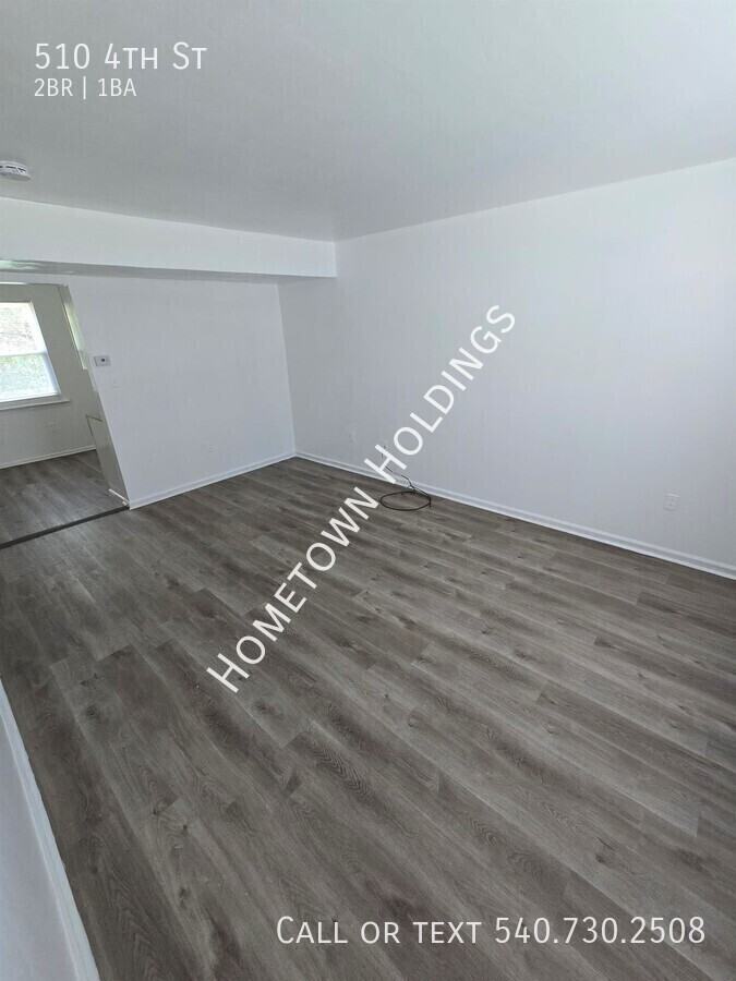 510 4th St - Photo 3 of 9