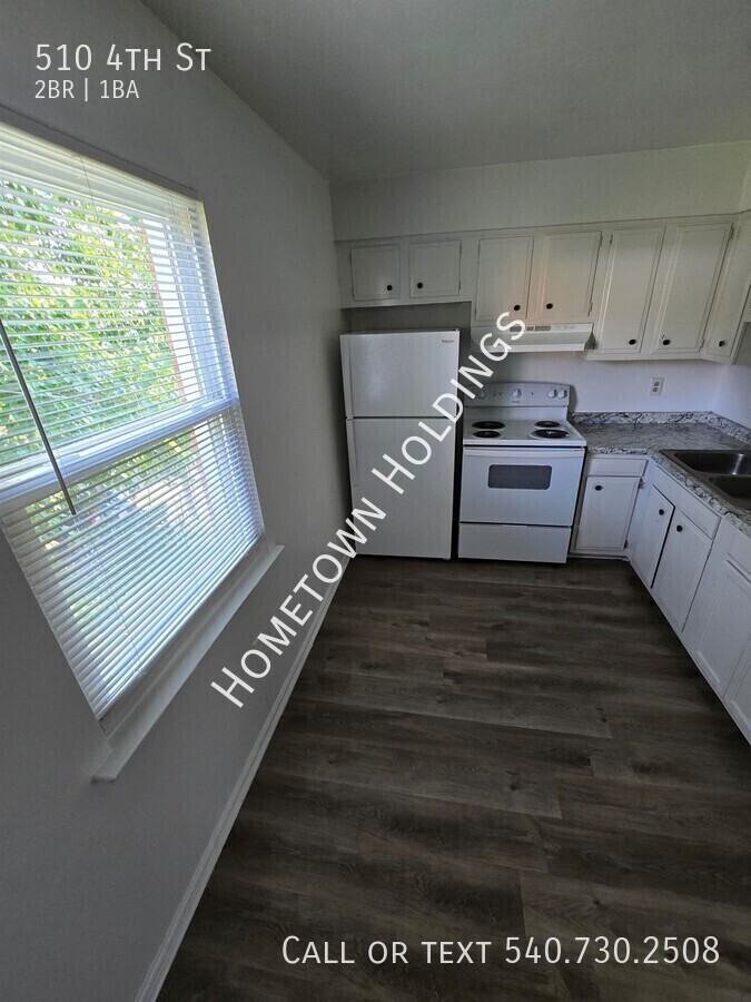 510 4th St - Photo 4 of 9
