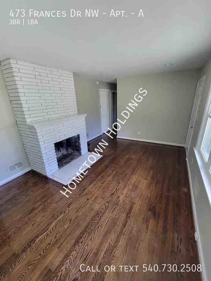 473 Frances Dr Nw #A - Photo 2 of 14