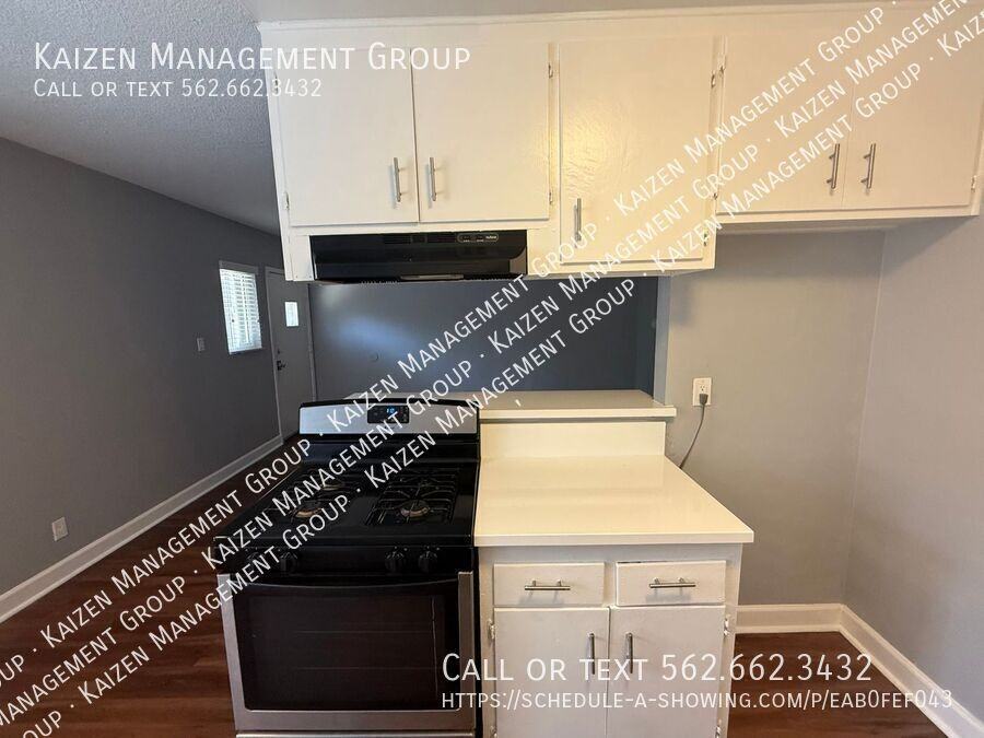 2284 Locust Ave #2 - Photo 6 of 14