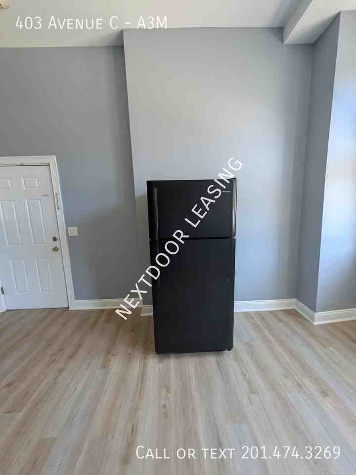 403 Avenue C #A3M - Photo 2 of 7