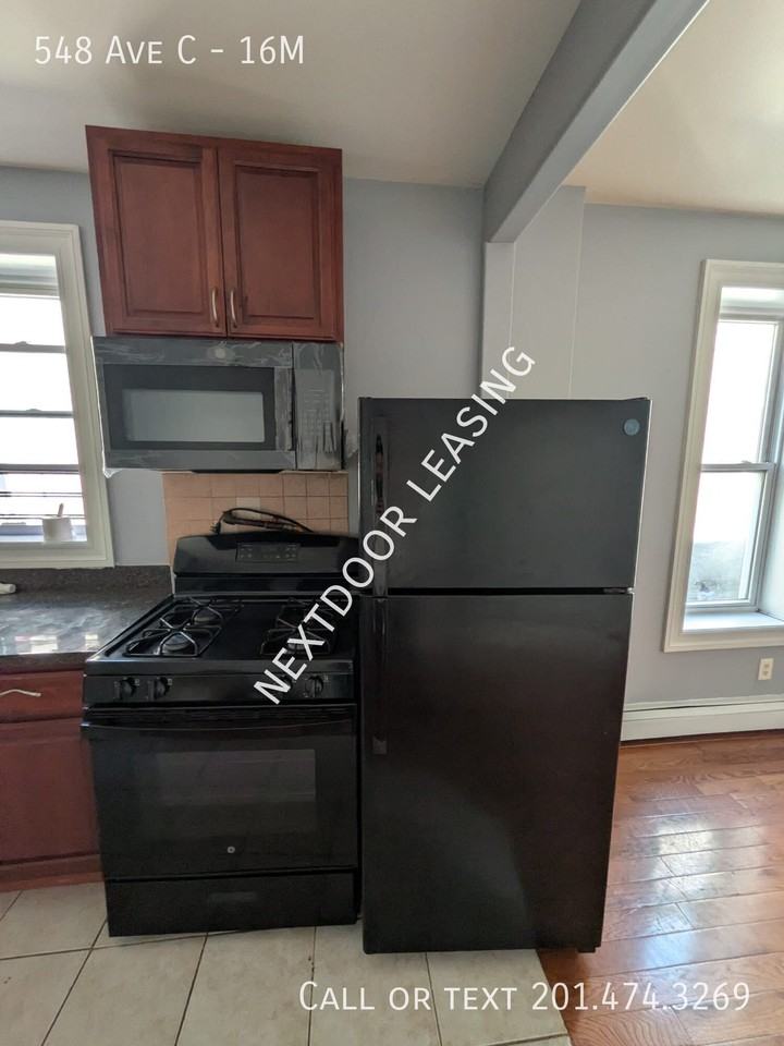 548 Avenue C #16M - Photo 2 of 7