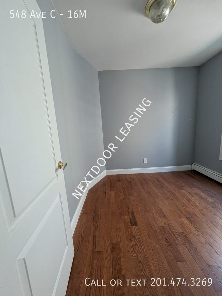 548 Avenue C #16M - Photo 7 of 7