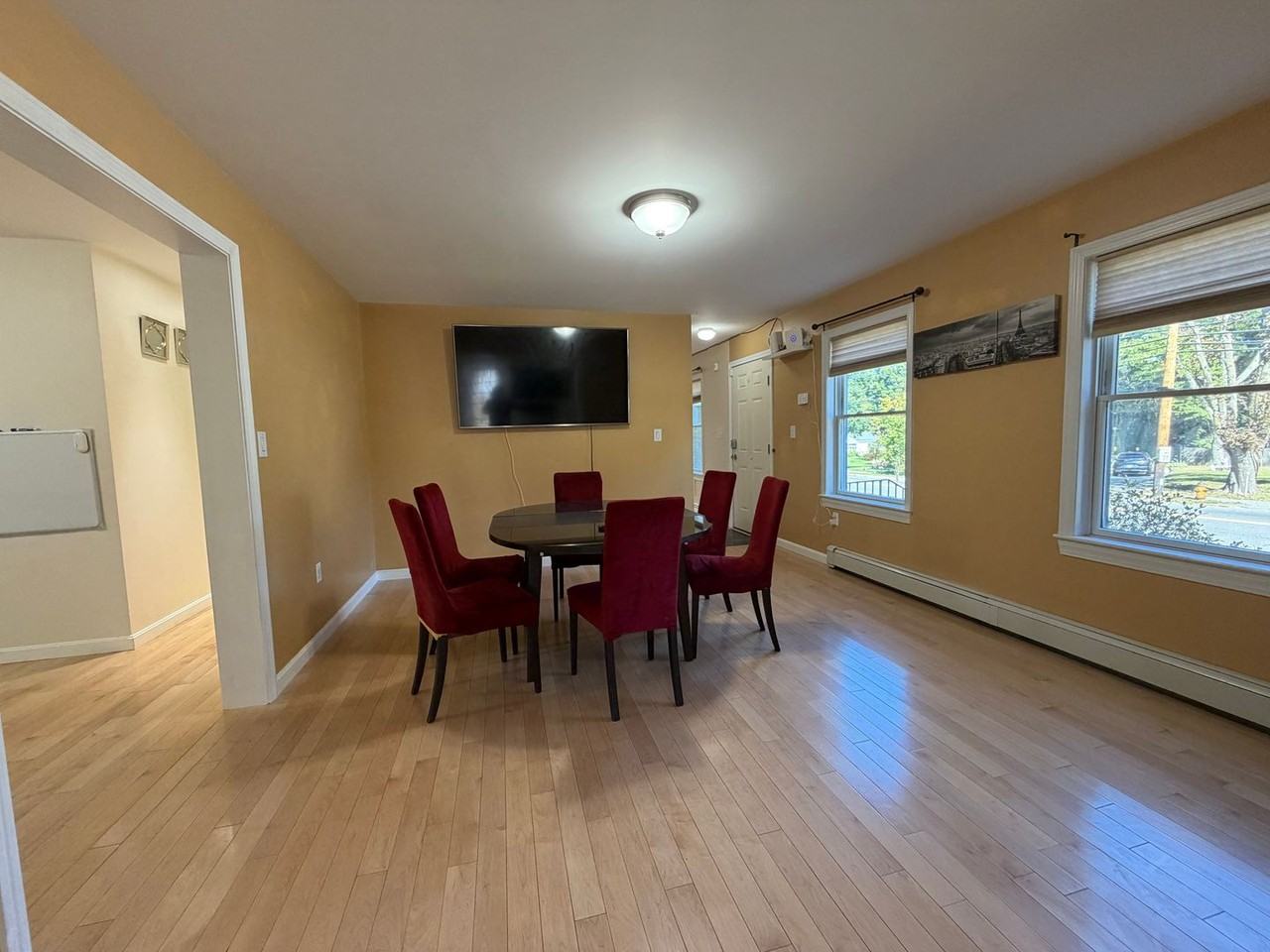 160 Broadway - Photo 6 of 34