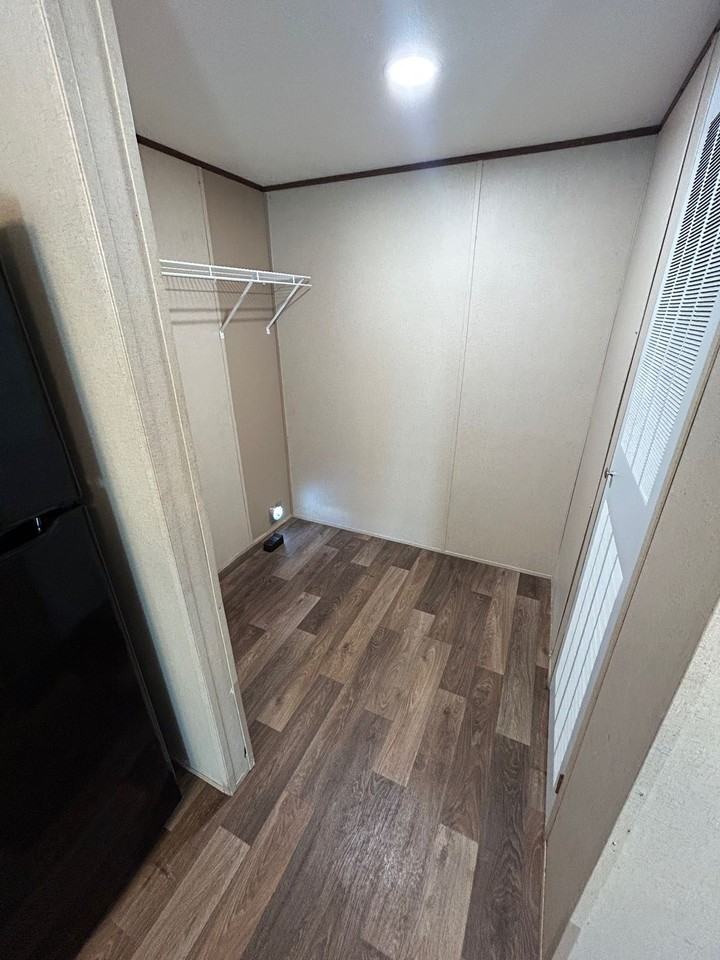 308 Hovie Ct - Photo 2 of 8