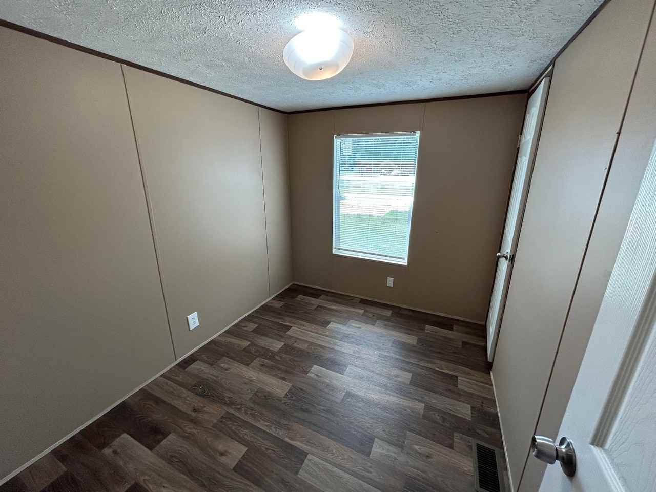308 Hovie Ct - Photo 6 of 8