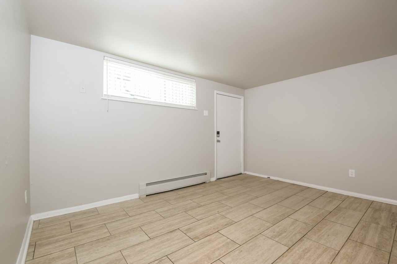 1031 Ammons St #1031 - Photo 6 of 17