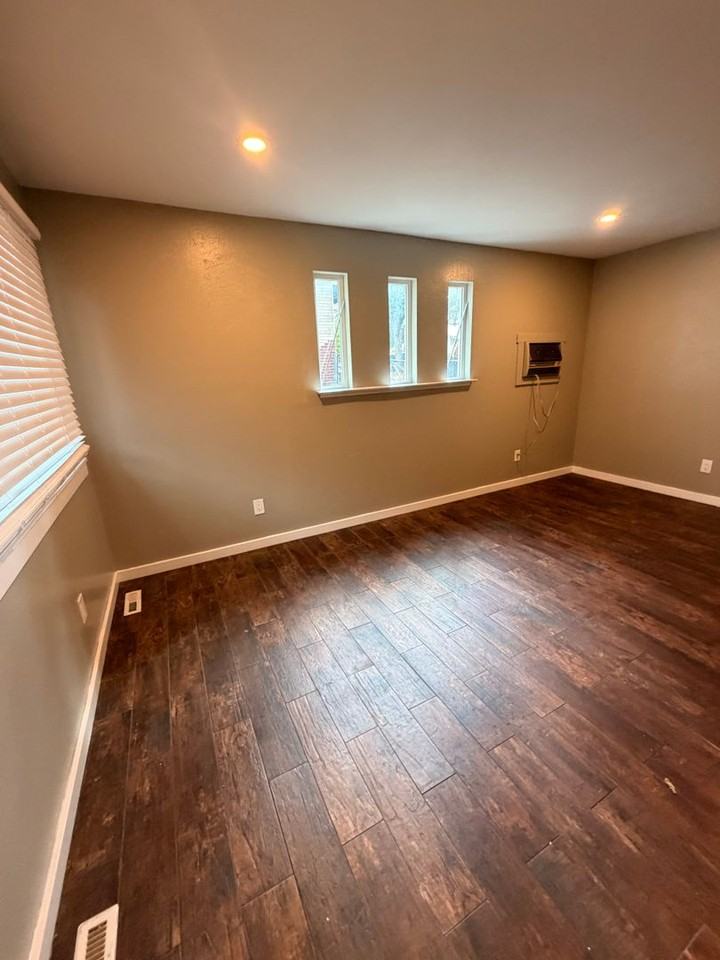 5251 Meade St #5251 - Photo 4 of 11