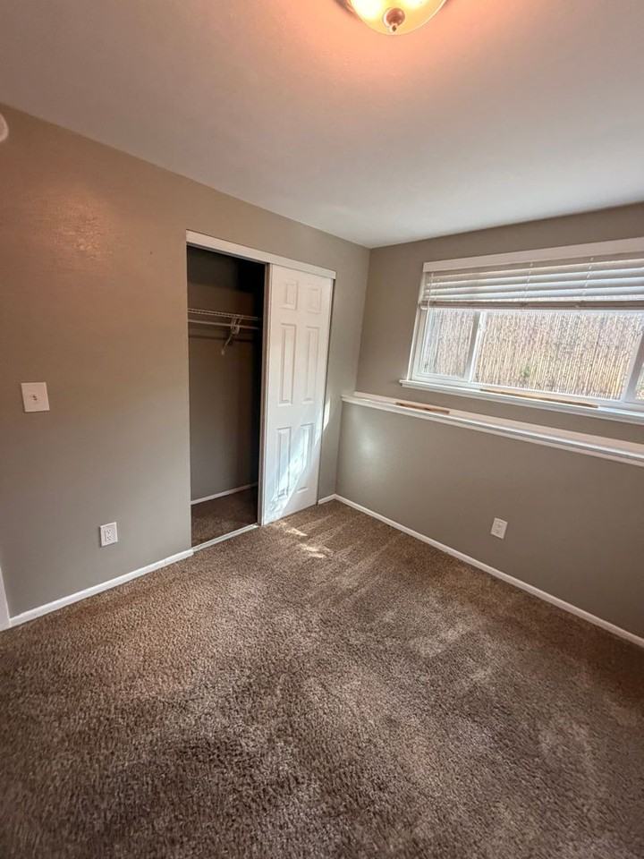 5251 Meade St #5251 - Photo 6 of 11