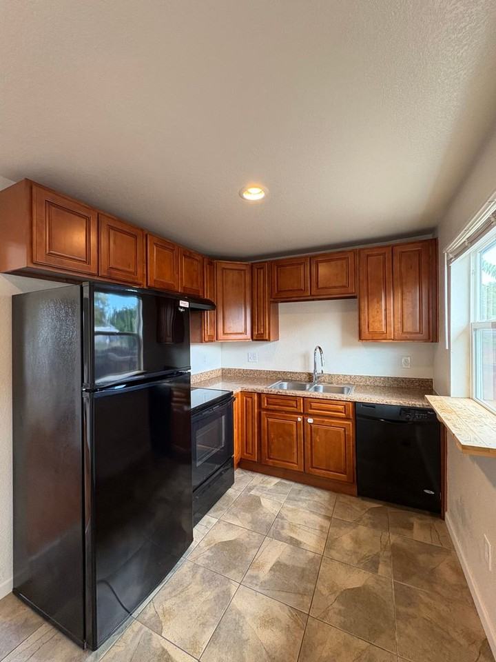 3240 W 55th Pl #03 - Photo 2 of 13