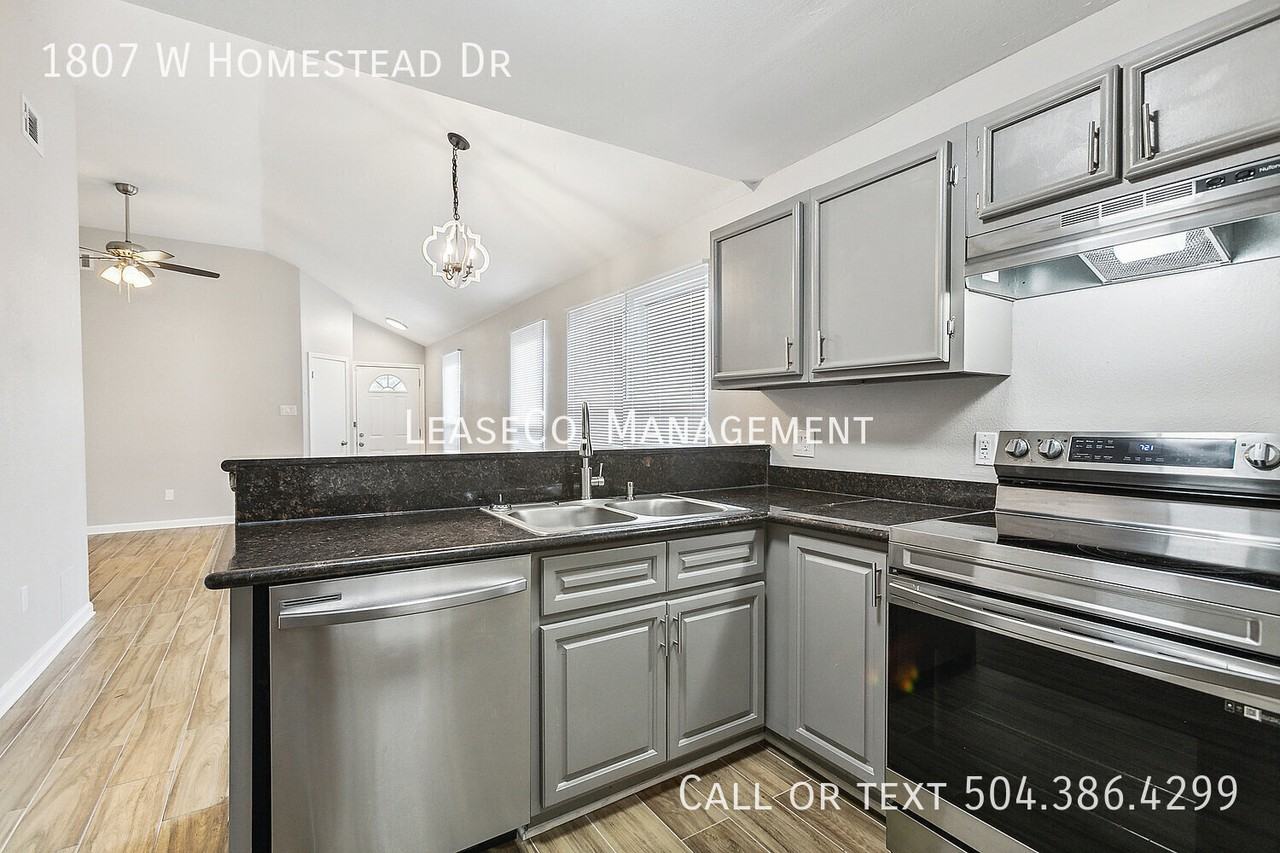 1807 W Homestead Dr - Photo 4 of 20